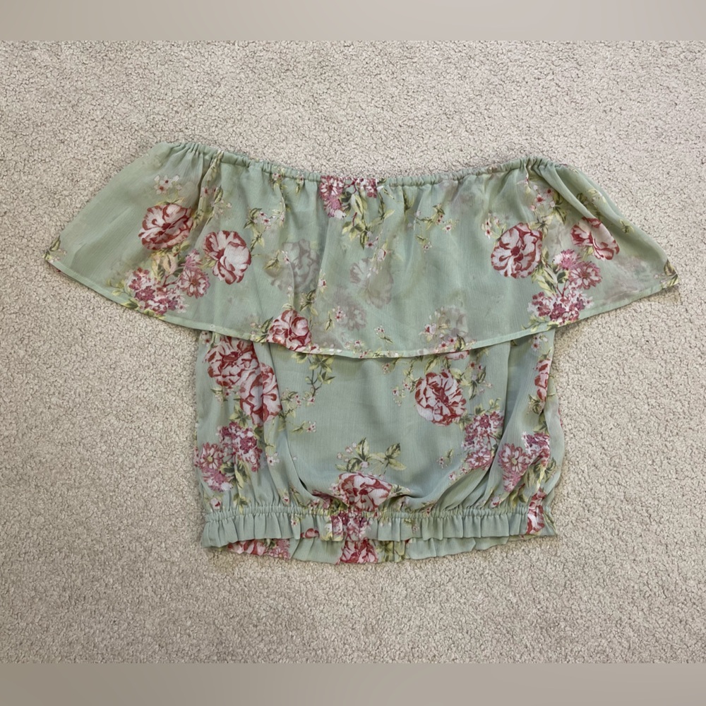 Off the shoulder cropped top